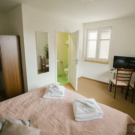 بيت ضيافة Simak 3*