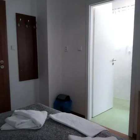 Simak 3* Staré Splavy