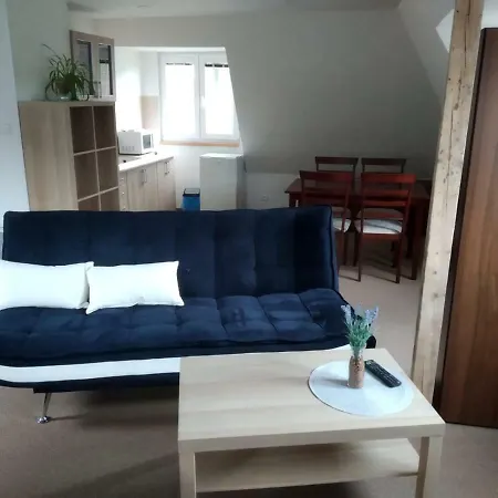 بيت ضيافة Simak ستير سبلافي